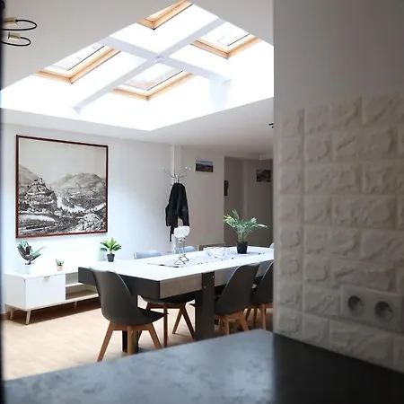 Luxury Loft 아파트 *